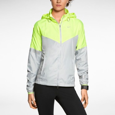 Nike-Vapor-Womens-Running-Jacket-465557_079_A_PREM.jpg?fmt=jpg&qty=85&wid=620&hei=620&bgc=F5F5F5