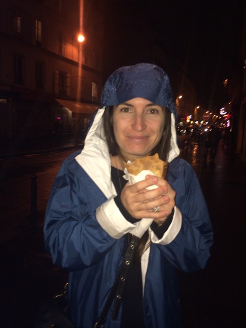 We also had to get one last Nutella crepe, even though it was raining. 